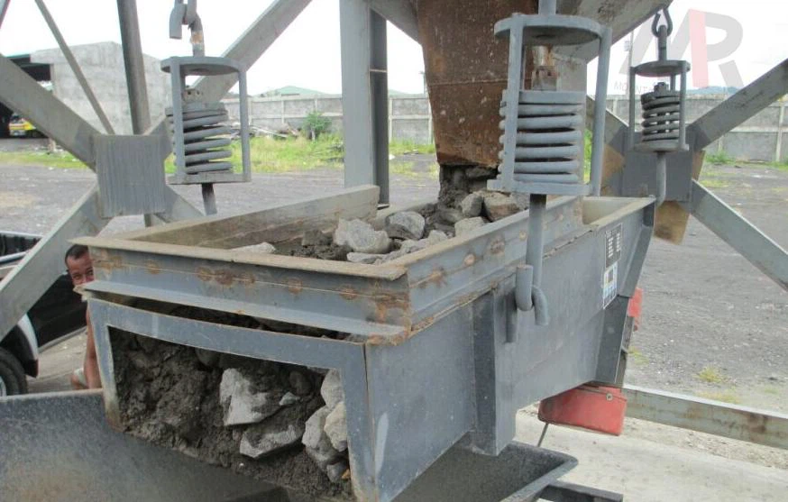 china vibrating feeder